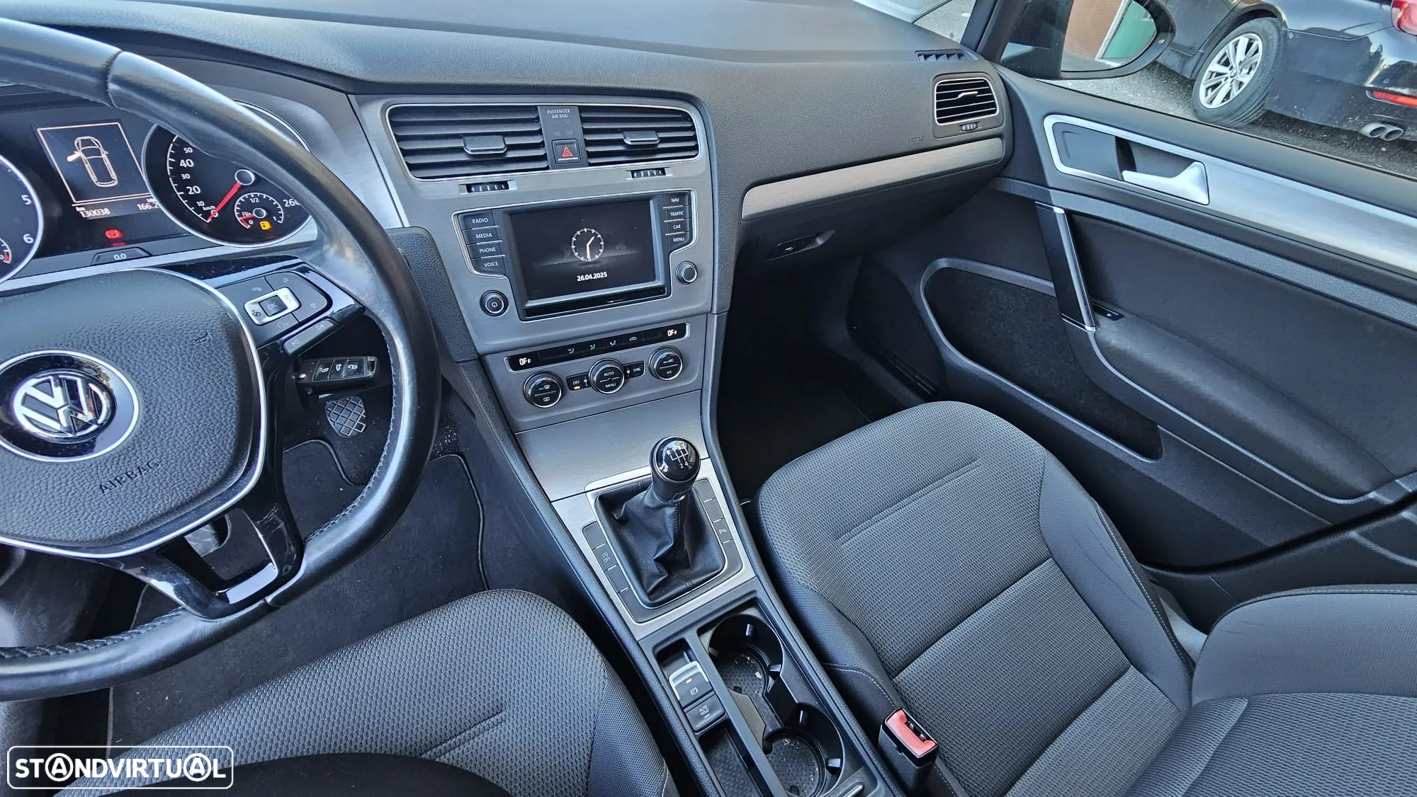 VW Golf Variant 1.6 TDi BlueMotion Confortline - 4