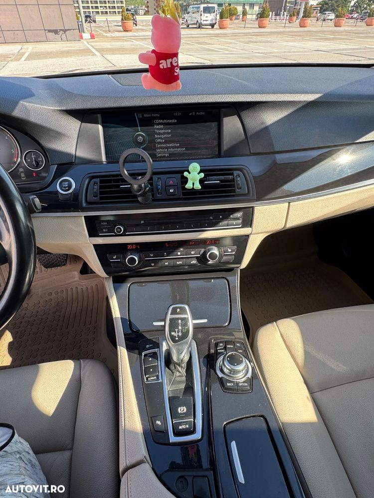 BMW Seria 5 520d Aut. - 9