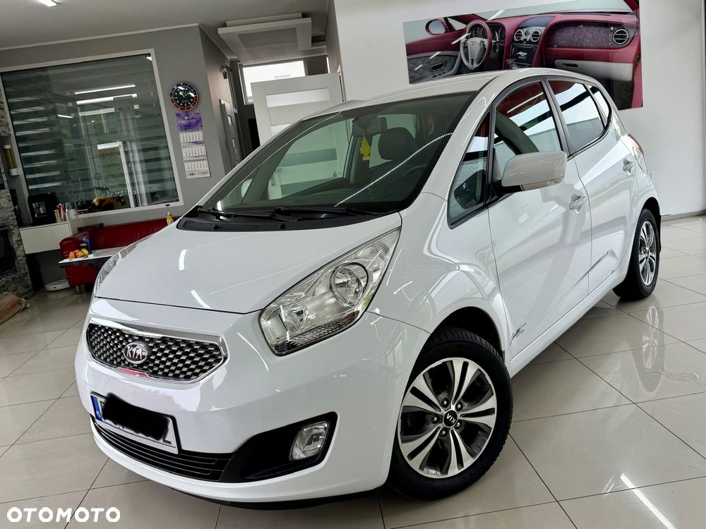 Kia Venga - 15