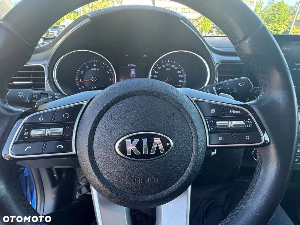 Kia XCeed - 5