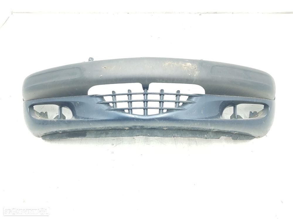 PÁRA-CHOQUES DIANTEIRO CHRYSLER PT CRUISER - 1