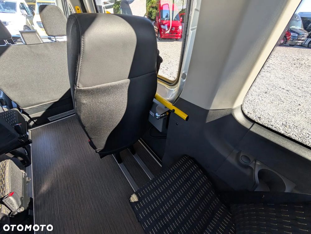 Ford Transit - 23