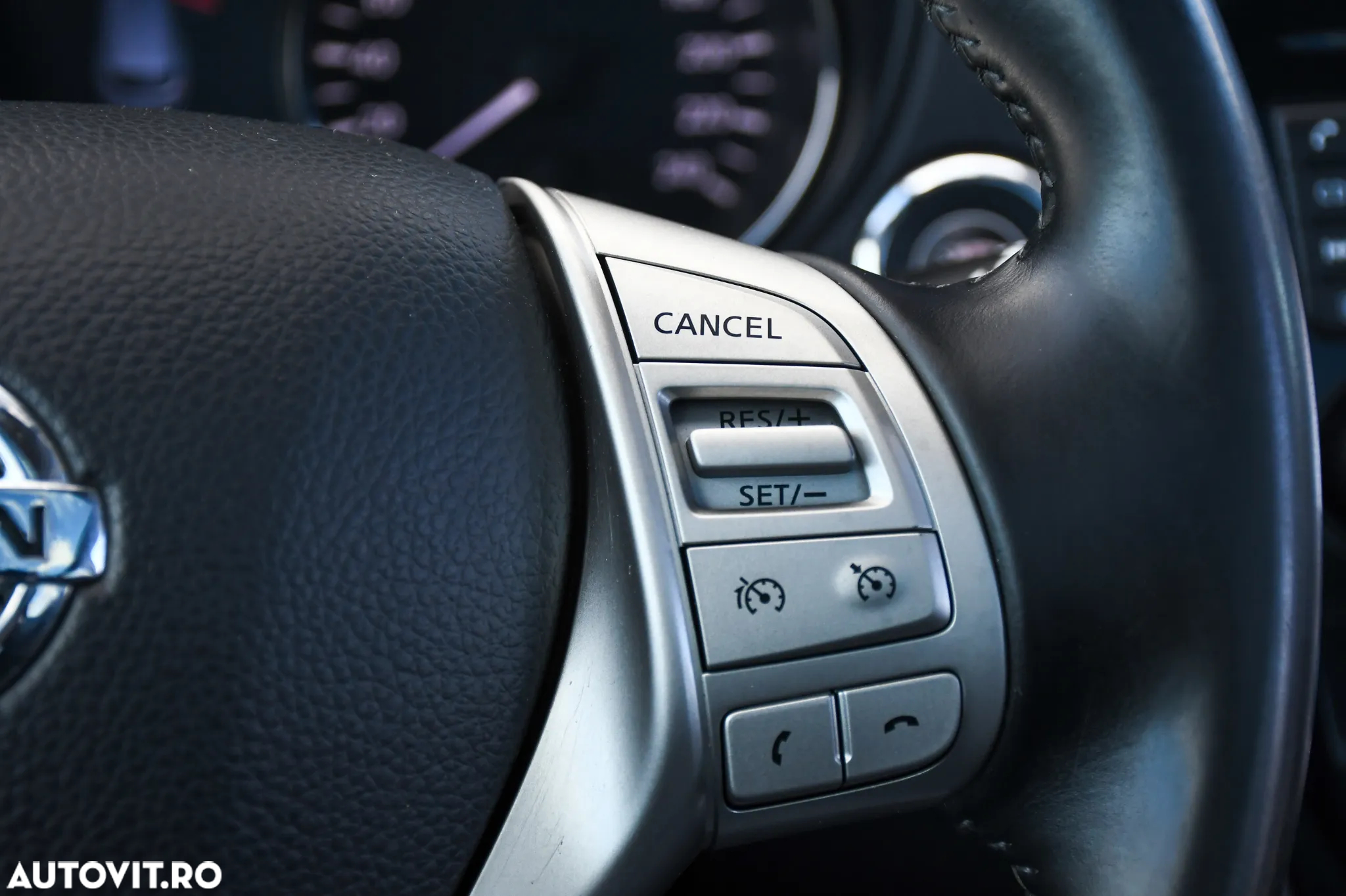 Nissan Qashqai 1.6 DCI ALL-MODE 4x4i TEKNA+ - 11