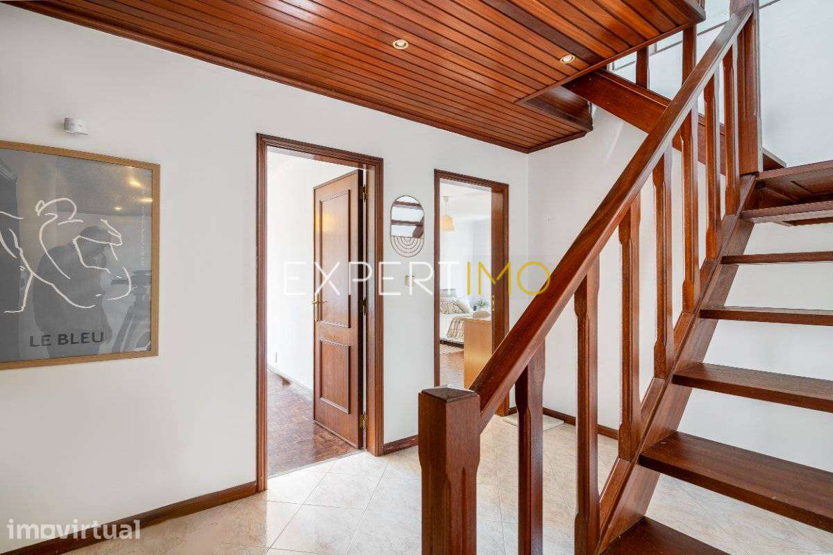 Apartamento T2+1 na Quinta do Conde, Sesimbra, Setúbal - Grande imagem: 2/27