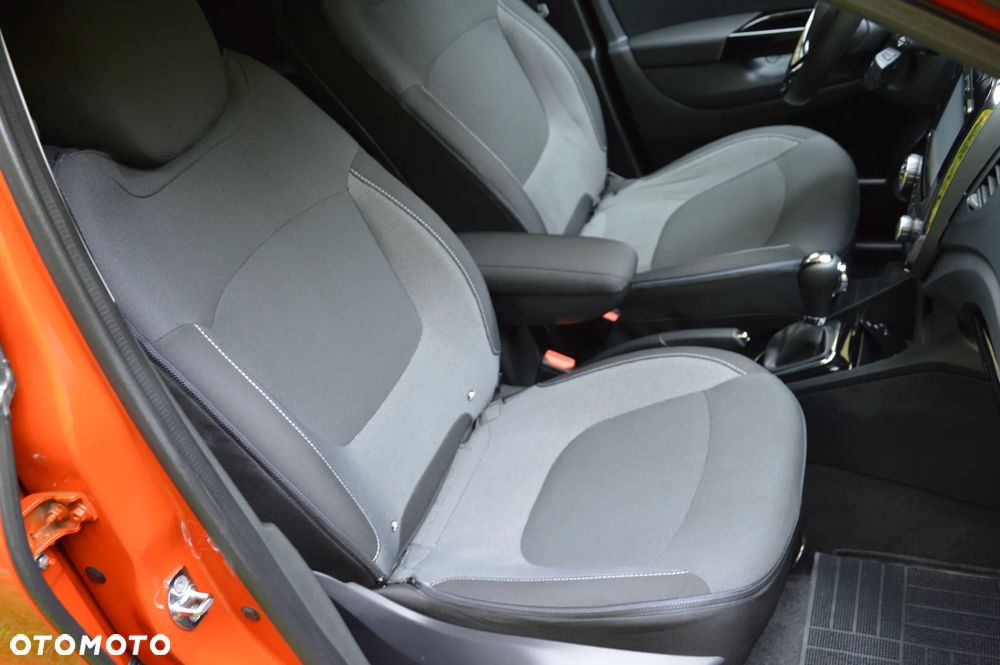 Renault Captur (ENERGY) dCi 90 EDC LIMITED - 31