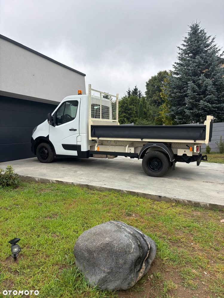 Renault Master wywrotka 3 osobowa - 4
