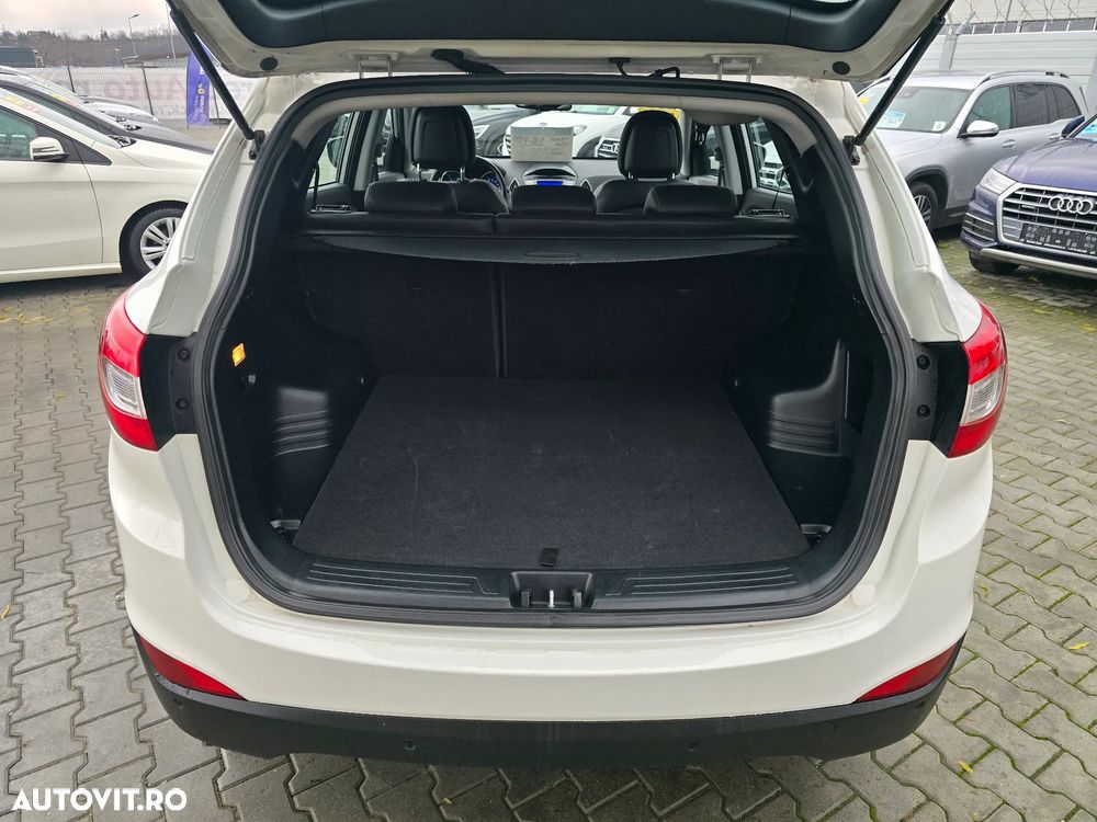 Hyundai ix35 1.7 CRDI 2WD blue Trend - 11