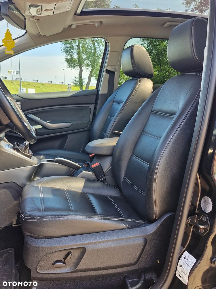 Ford Kuga 2.0 TDCi Titanium - 22