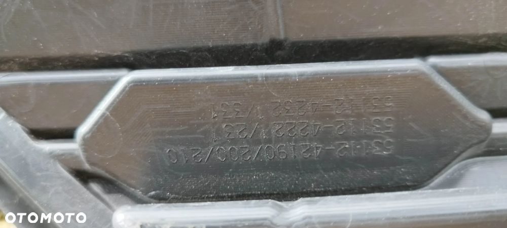 maska absorber atrapa błotnik z osłoną rav4 - 7