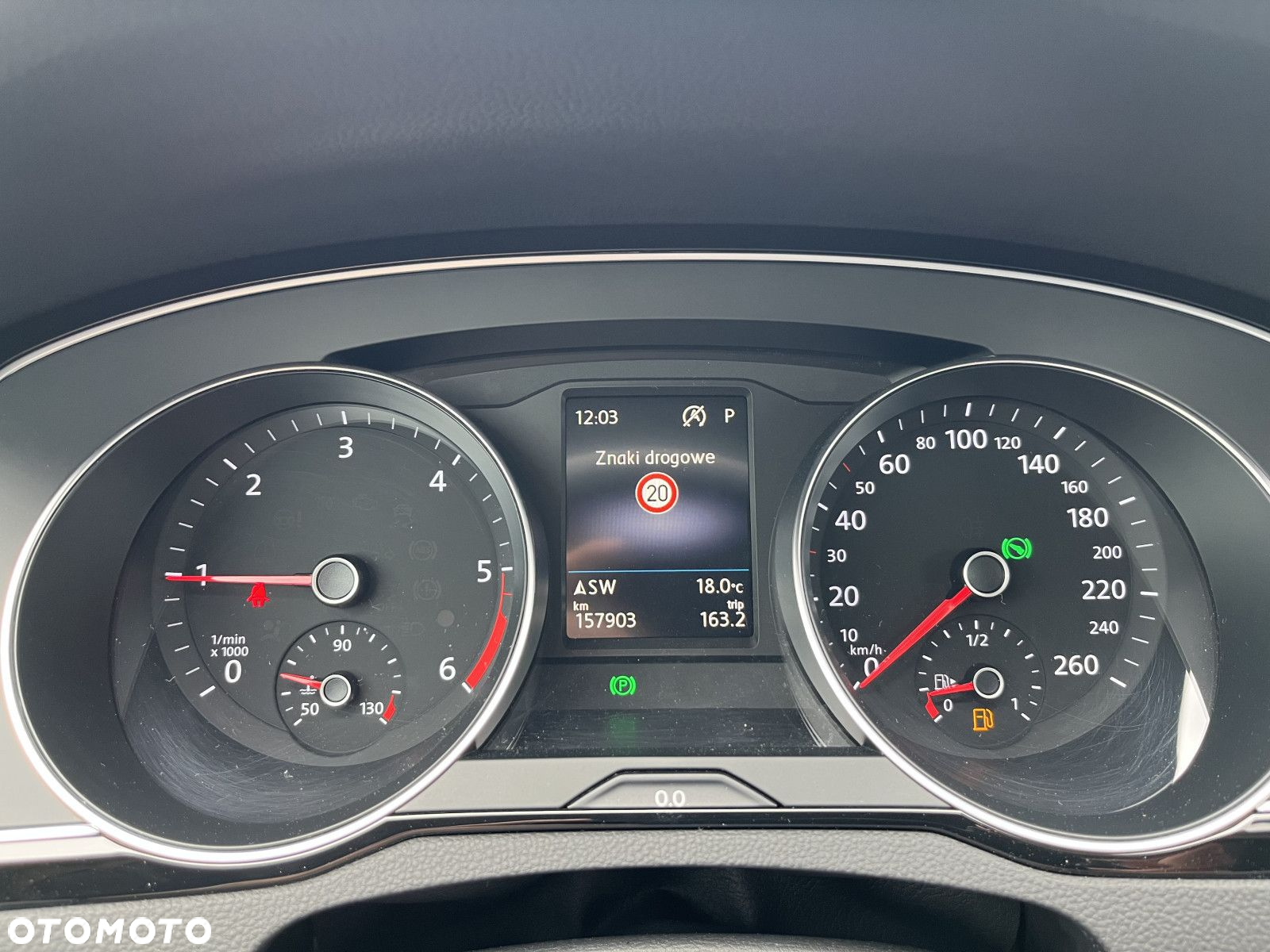 Volkswagen Passat 2.0 TDI EVO Business DSG - 24