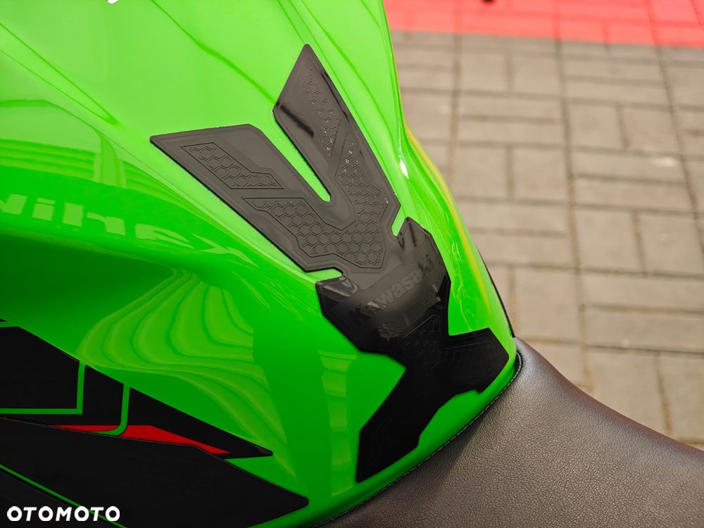 Kawasaki Ninja 500 - 14
