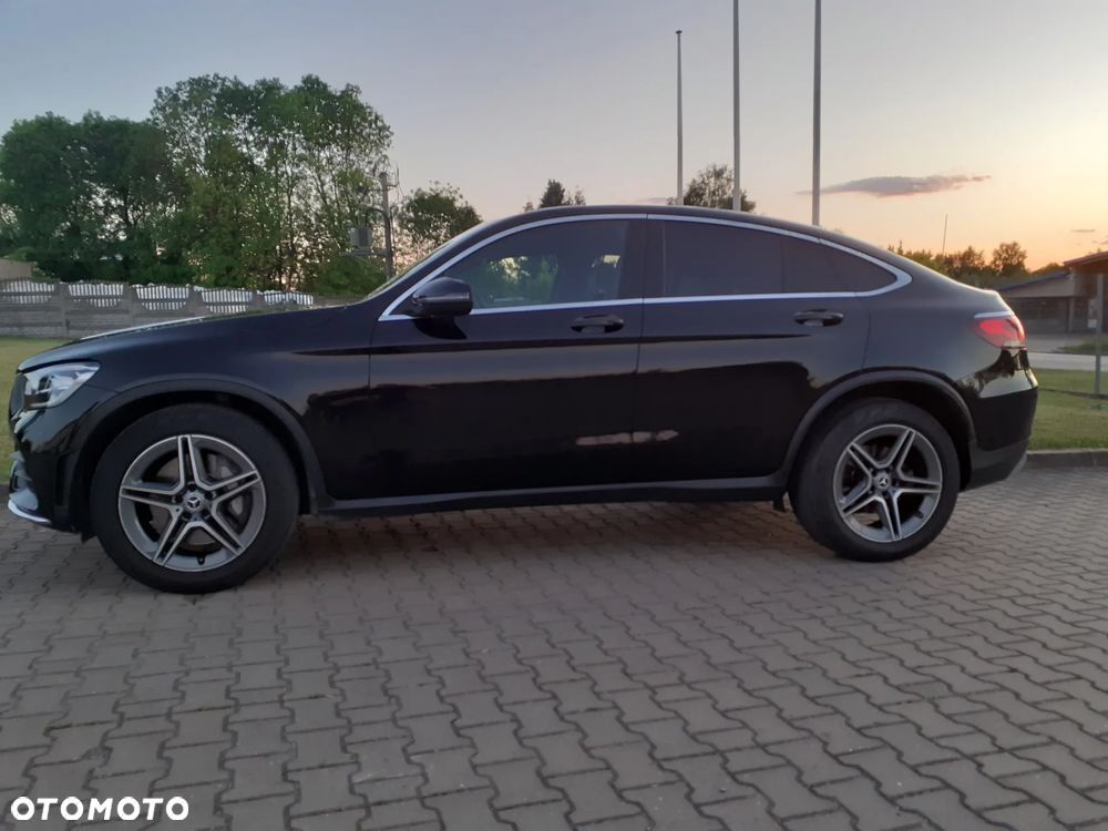 Mercedes-Benz GLC 200 4Matic 9G-TRONIC AMG Line - 4