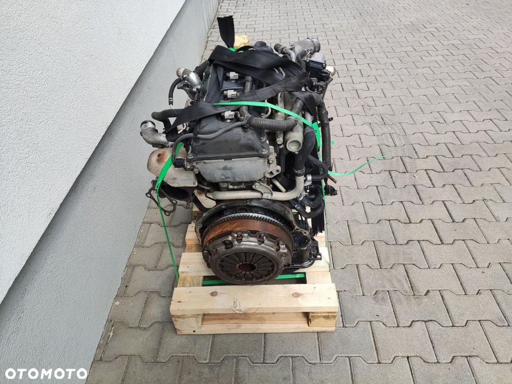 SILNIK KOMPLETNY WTRYSKIWACZE TURBINA NISSAN CABSTAR MAXITY 2.5 DCI  YD25 - 5