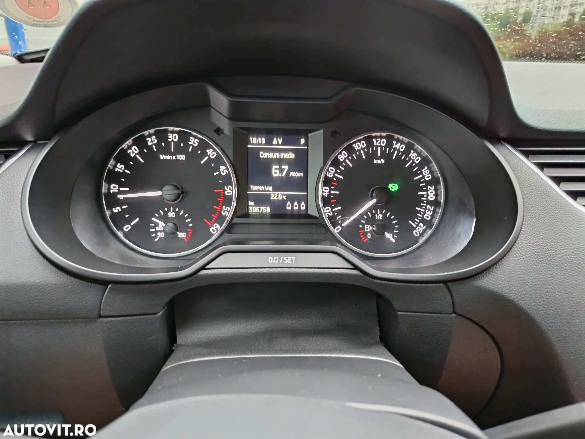 Skoda Octavia 2.0 TDI DSG Style - 6