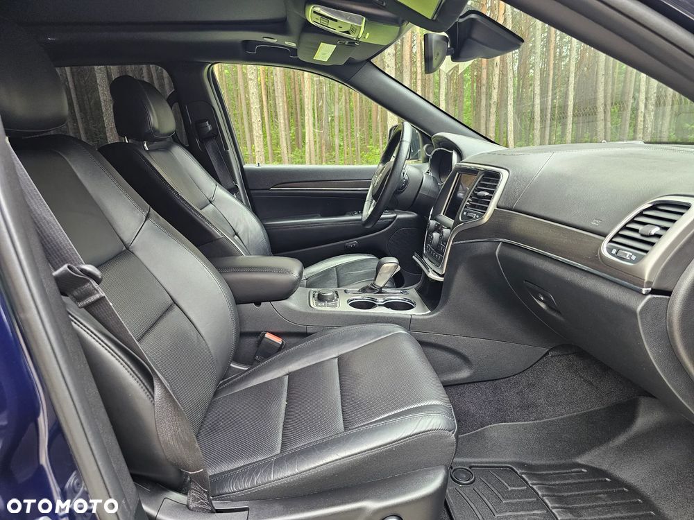 Jeep Grand Cherokee 5.7 V8 HEMI Overland Summit - 16