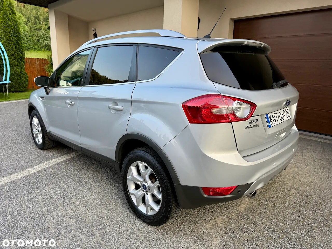 Ford Kuga - 4