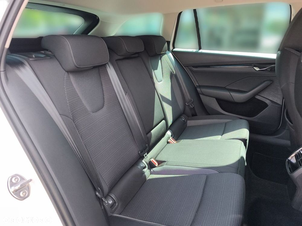 Skoda Octavia 1.5 TSI ACT Ambition - 12