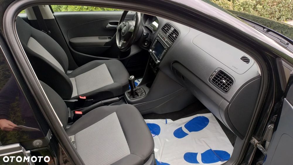 Volkswagen Polo - 6