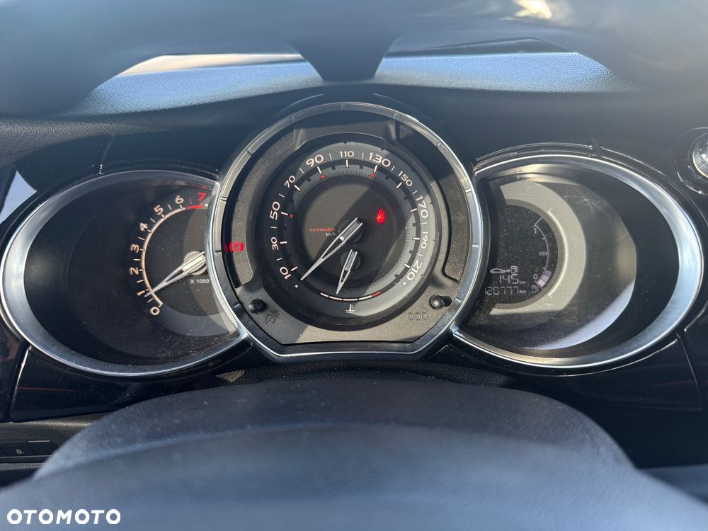 Citroën DS3 1.6 THP Ultra Prestige - 15