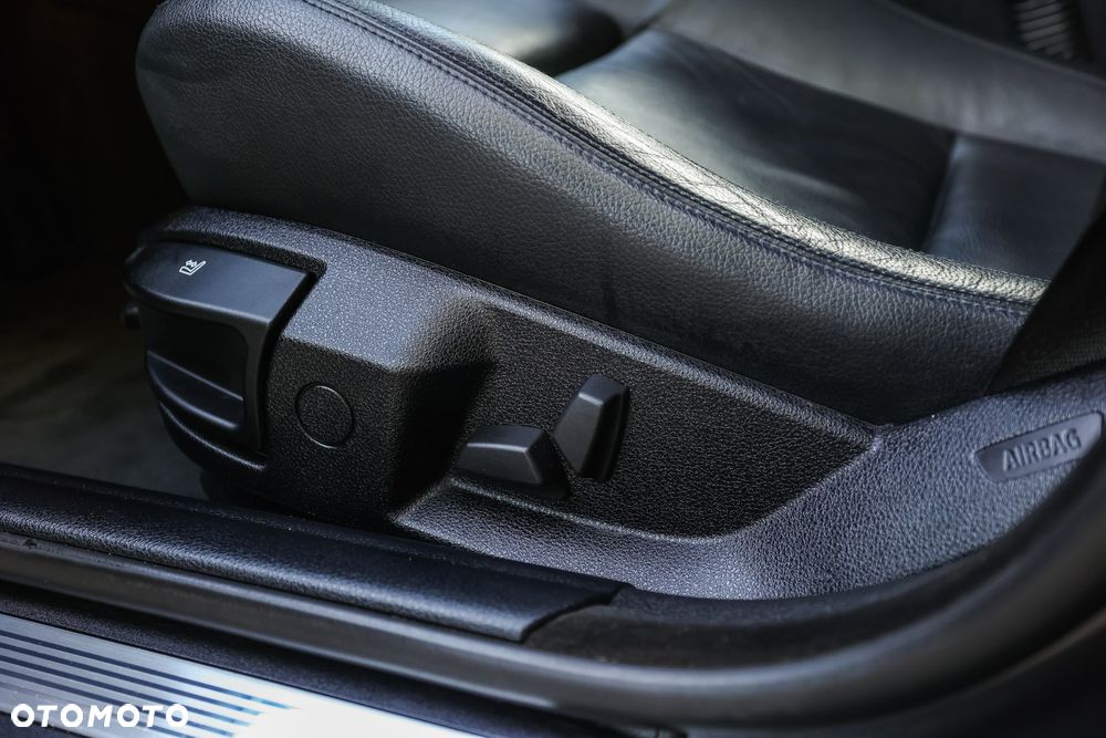 BMW Seria 5 520d Blue Performance - 17