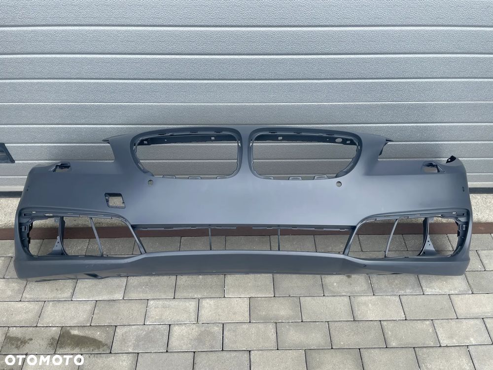 ZDERZAK PRZEDNI BMW5 F10, F11 LIFT 2013-2016 - NOWY PDC SPRYSKI - 1