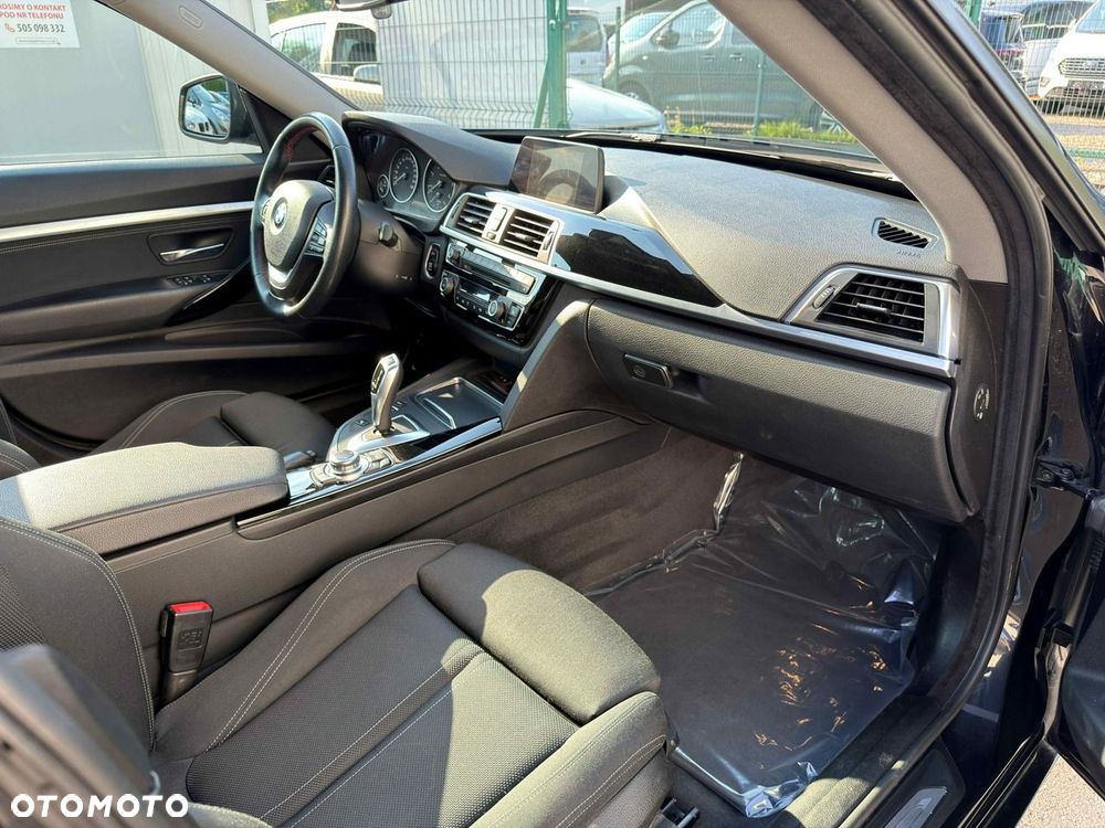 BMW Seria 3 318d MHEV Sport Line - 12