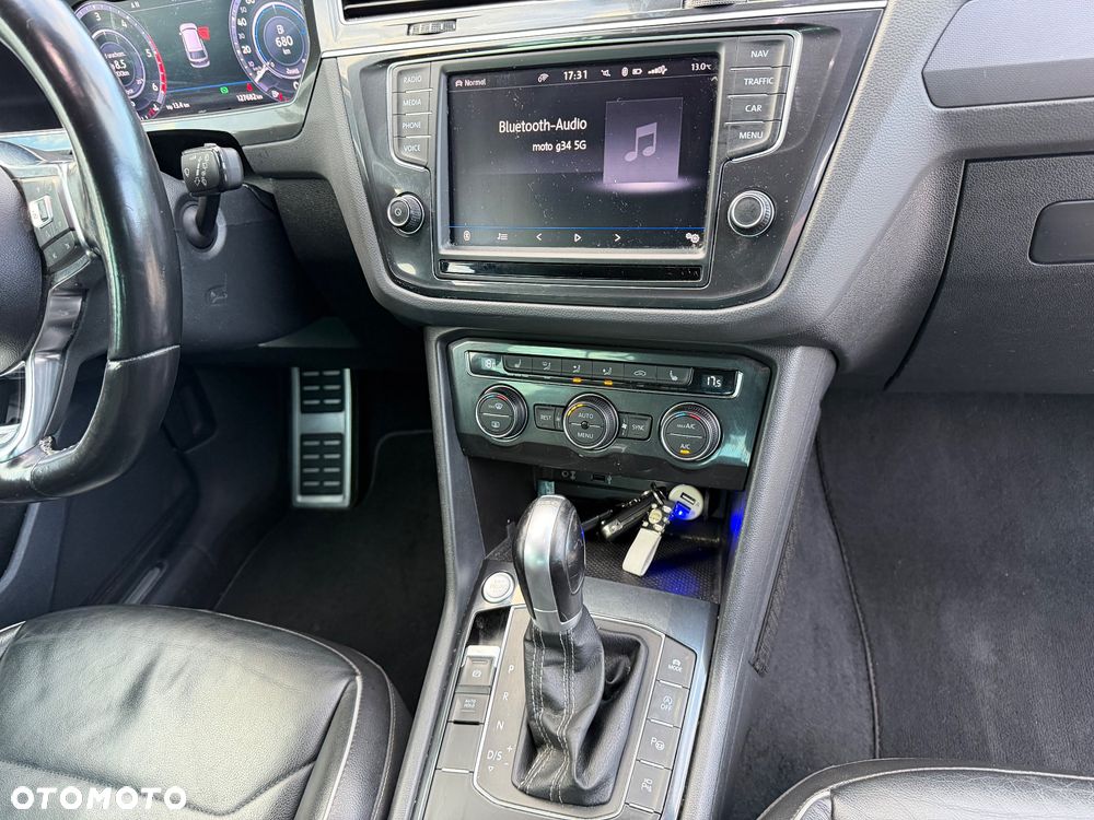 Volkswagen Tiguan - 17