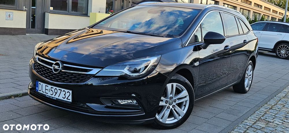 Opel Astra 1.6 D (CDTI) Start/Stop Dynamic - 16