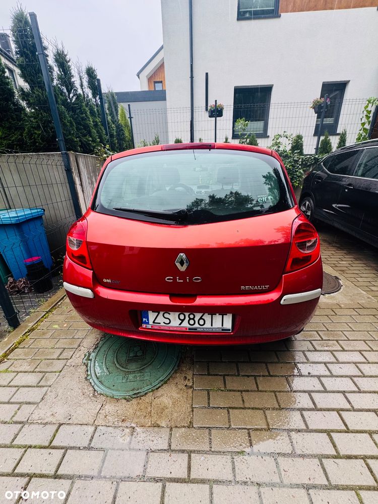 Renault Clio - 3