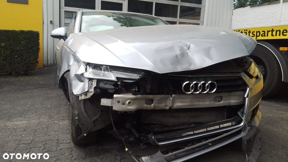 Audi A4 - 6