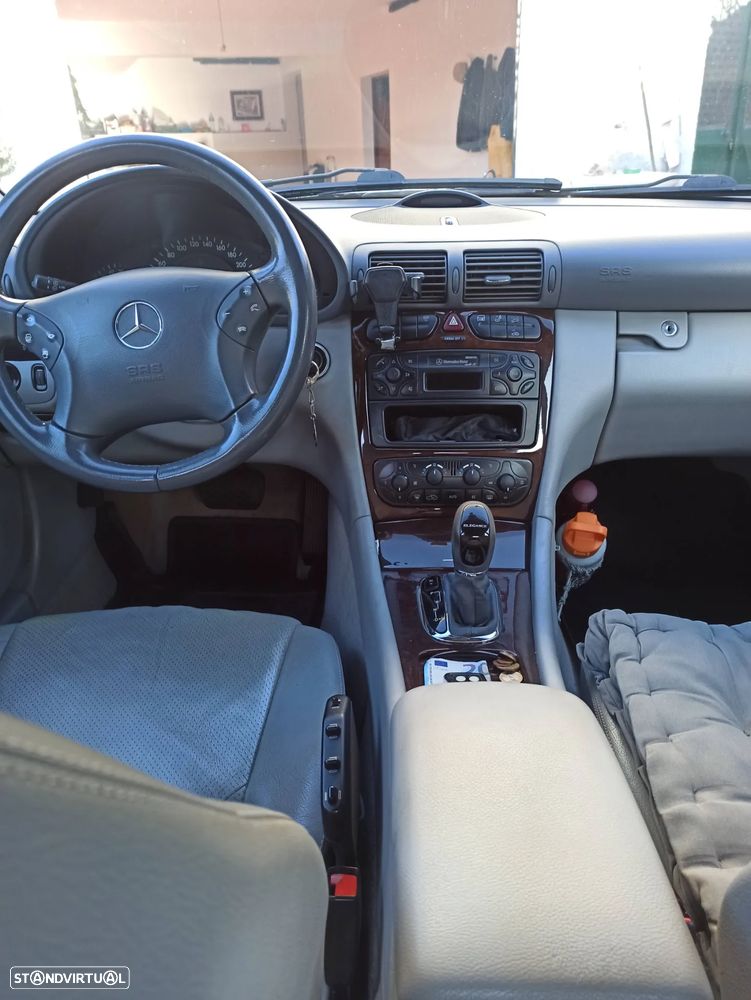 Mercedes-Benz C 220 - 6