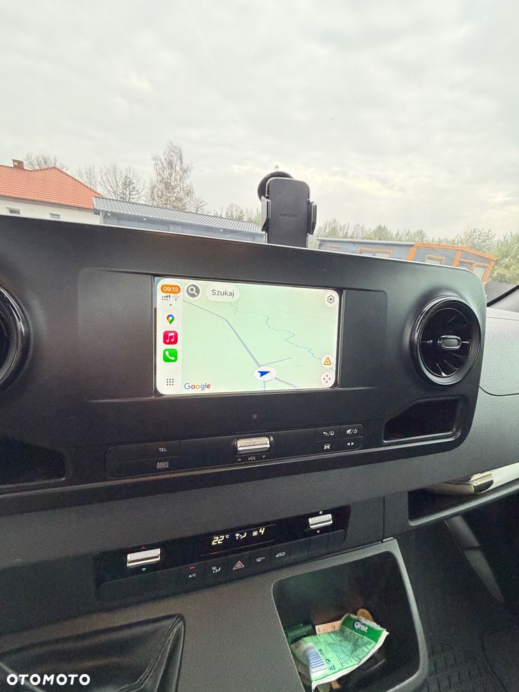 Mercedes-Benz Sprinter - 14