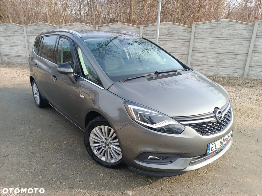 Opel Zafira 1.4 T Cosmo - 9