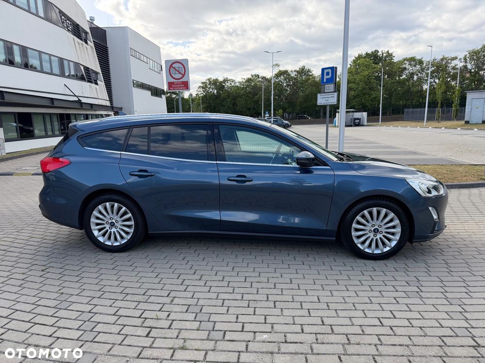Ford Focus 1.0 EcoBoost Titanium Business - 12