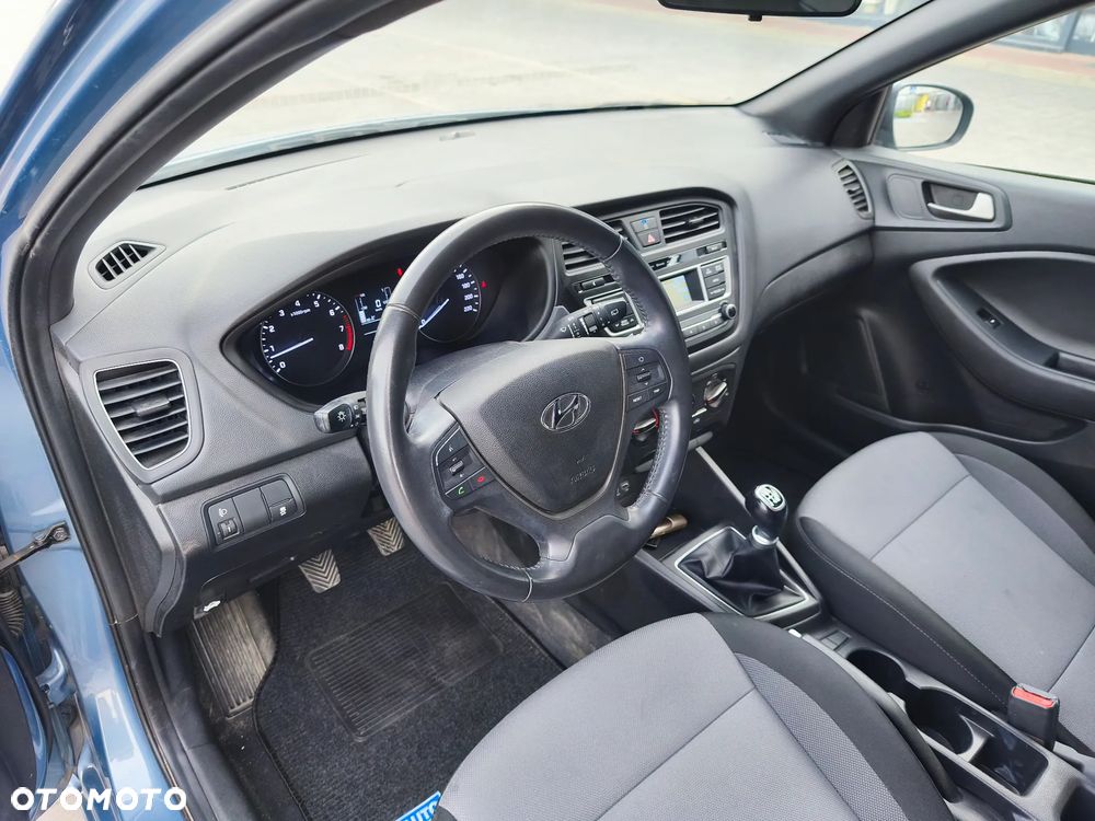 Hyundai i20 1.2 Fresh - 9
