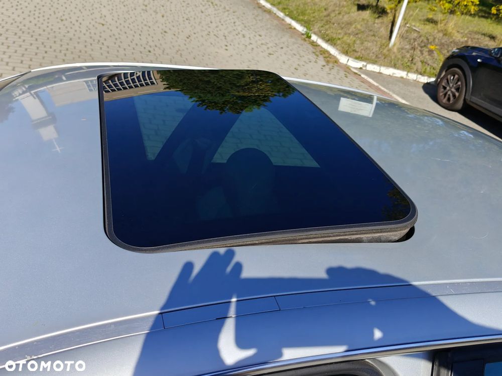 BMW Seria 3 320i - 21