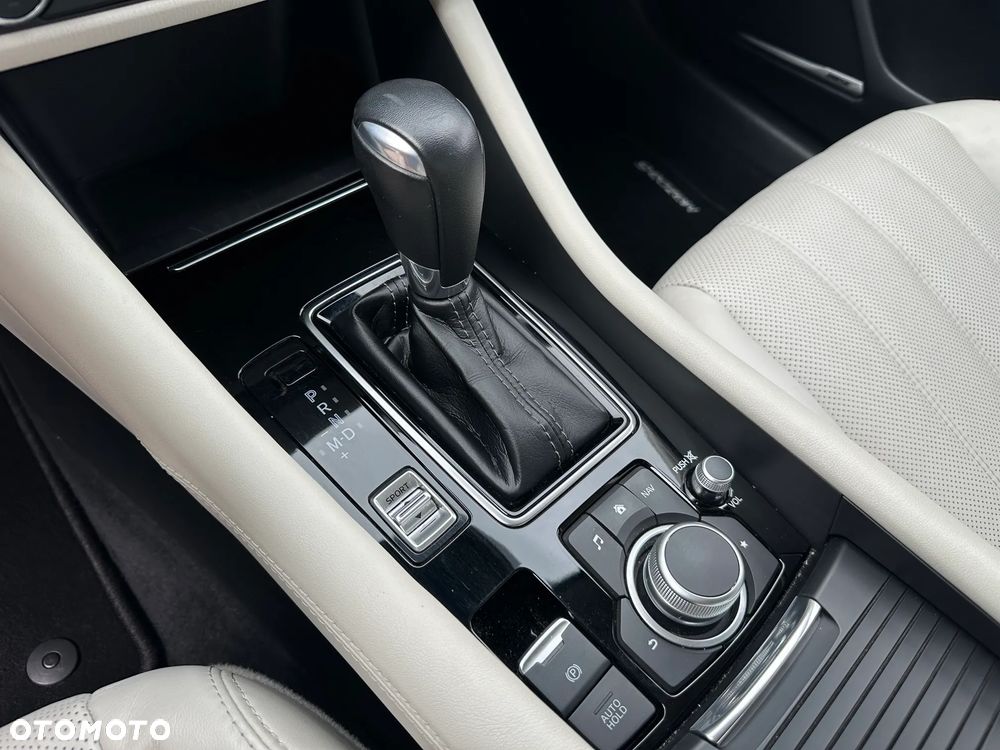 Mazda 6 - 15
