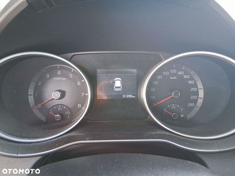 Kia Ceed - 14