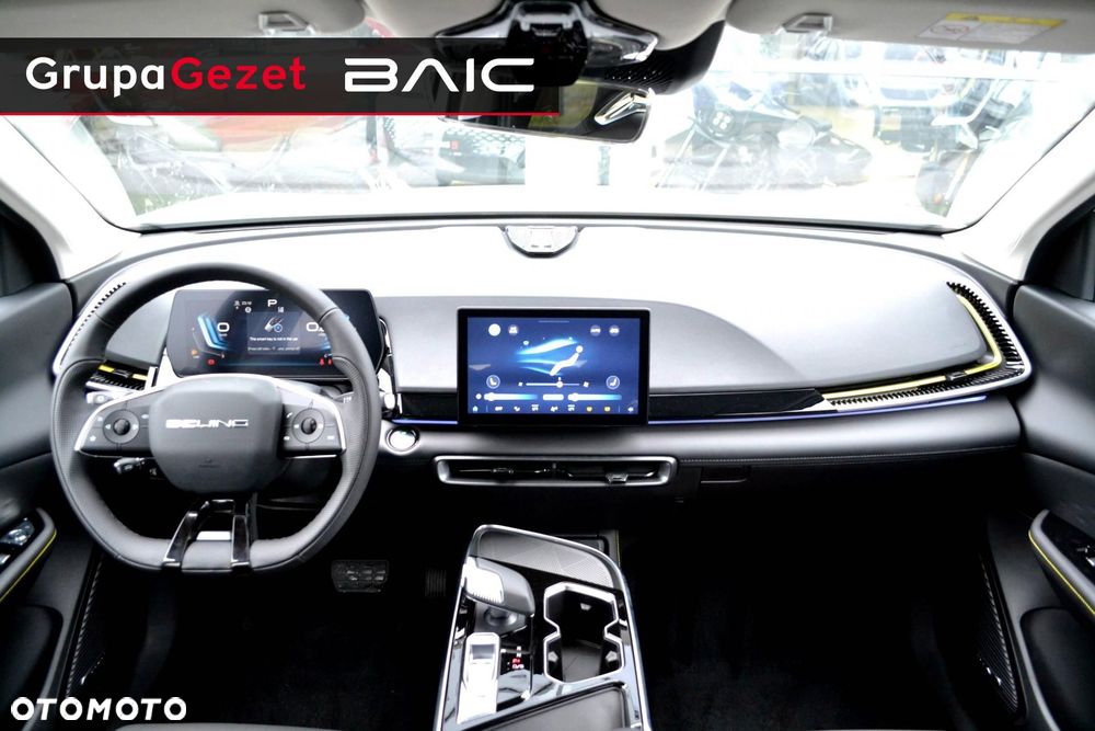 BAIC 5 - 5