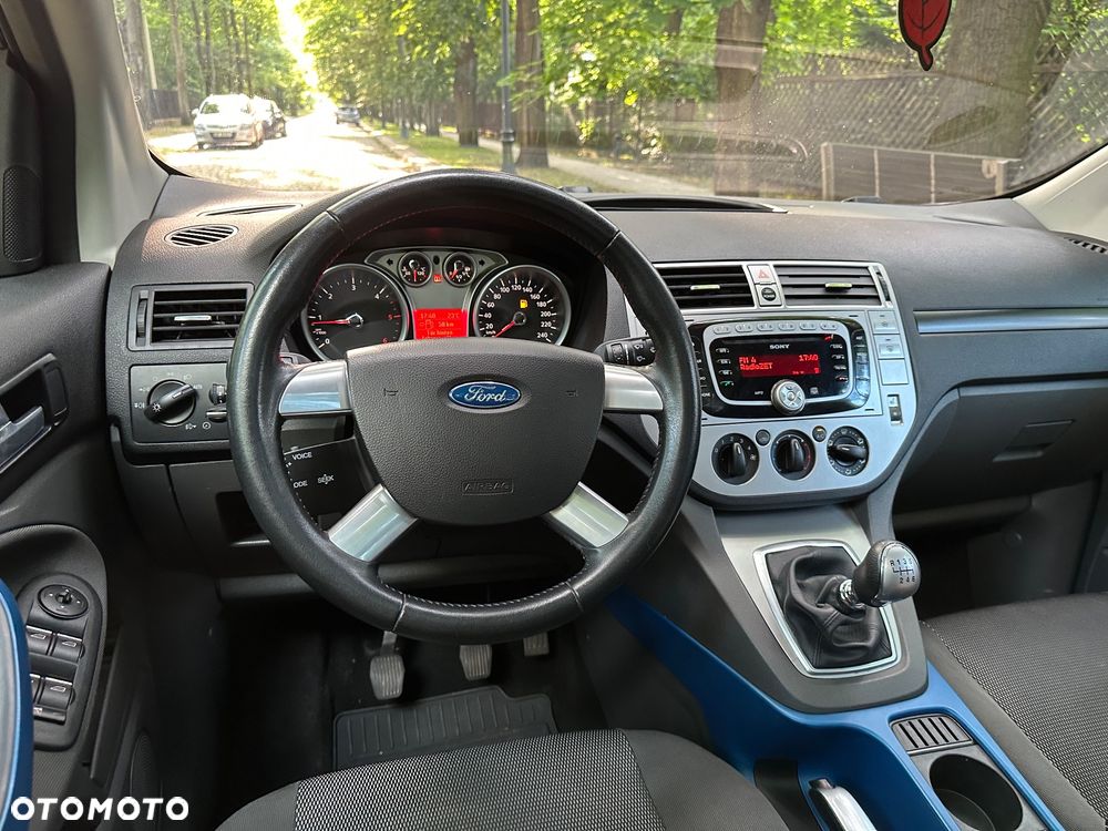 Ford Kuga - 7