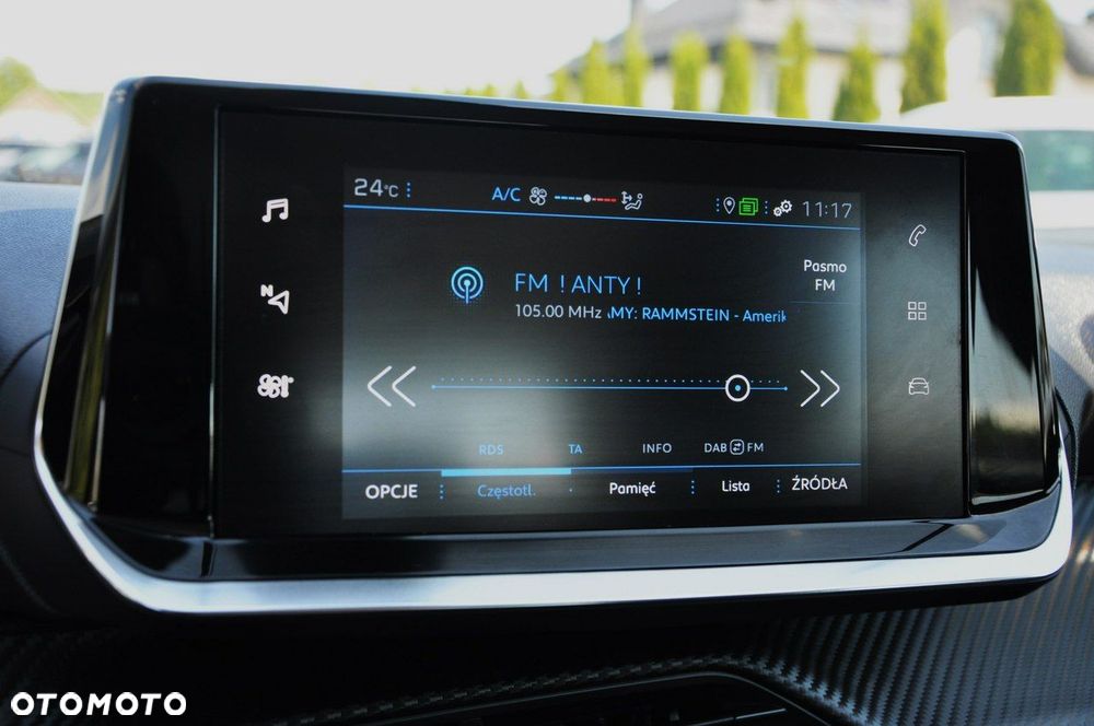 Peugeot 2008 PureTech 100 Active S&S BVM6 - 17