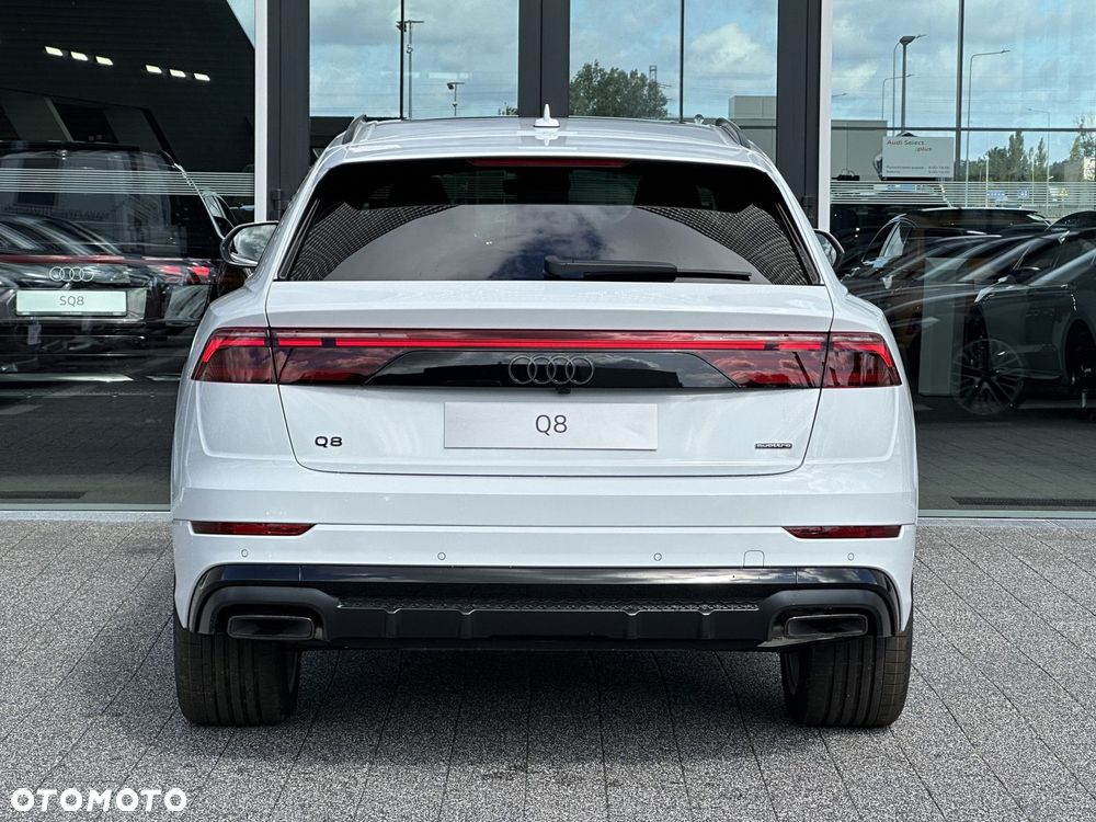 Audi Q8 - 7