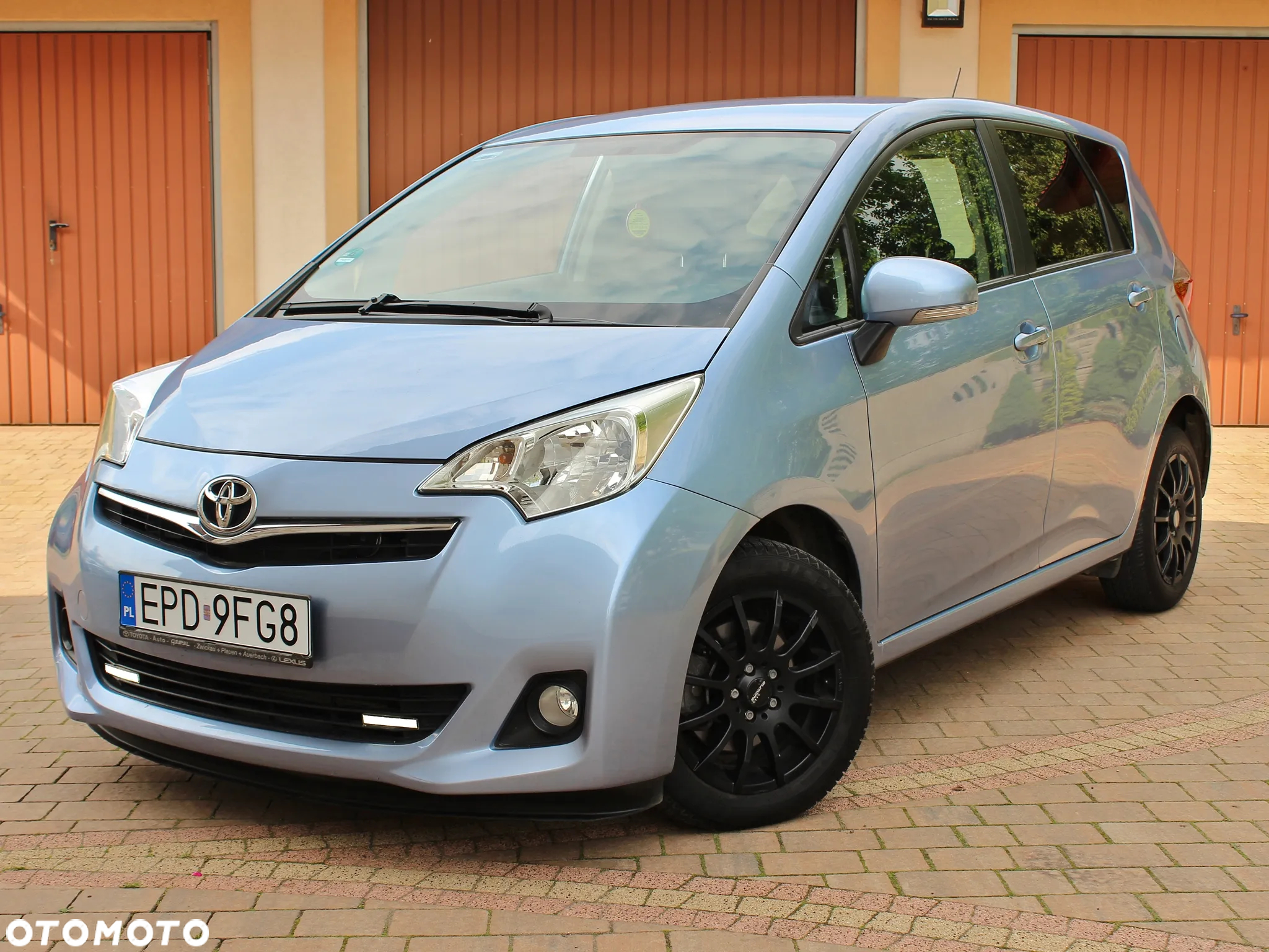 Toyota Verso S 1.33 VVT-i Multidrive Club - 10