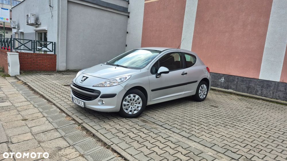 Peugeot 207 1.4 Presence - 1