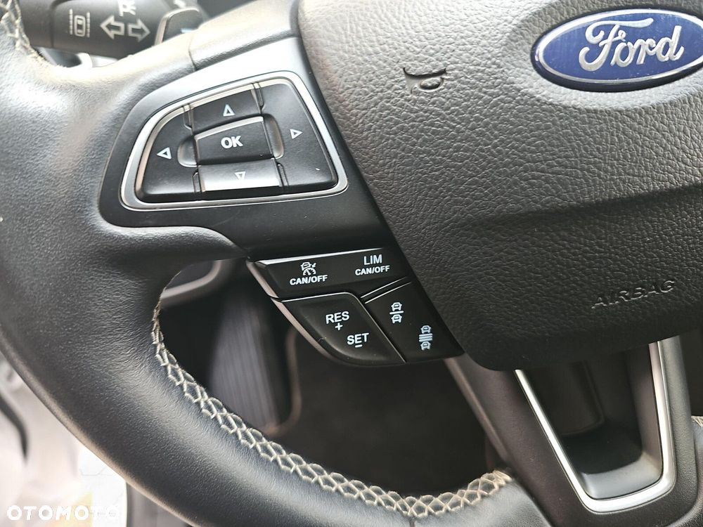 Ford Kuga Vignale 2.0 TDCi AWD - 18