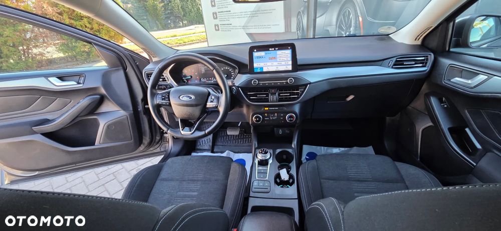 Ford Focus 1.0 EcoBoost STart-Stopp-System ACTIVE - 36
