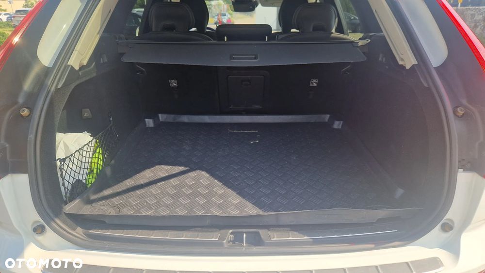 Volvo XC 60 T6 AWD Inscription - 15