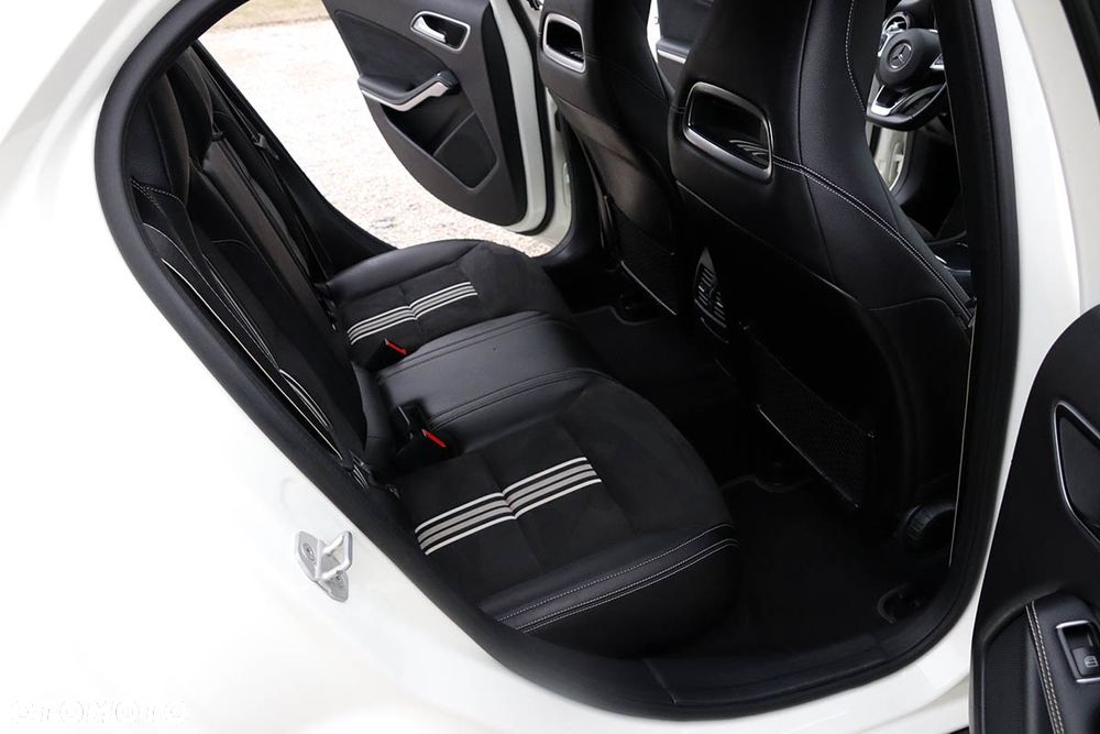 Mercedes-Benz GLA 250 7G-DCT Edition 1 - 30