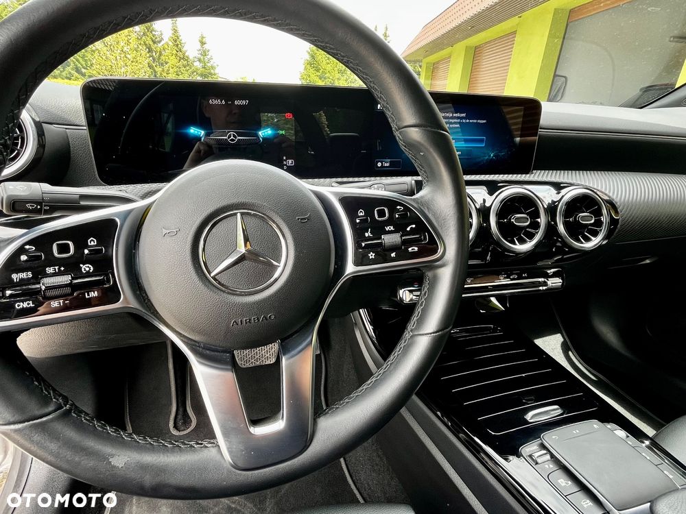 Mercedes-Benz CLA 180 d 8G-DCT Edition Progressive Line - 23