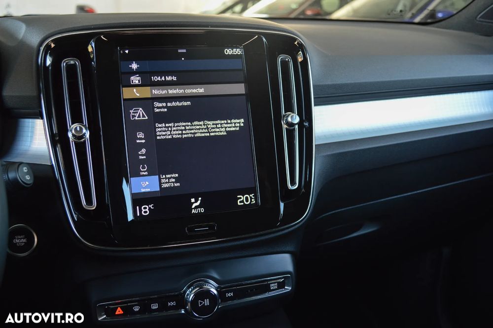 Volvo XC 40 T2 AT8 Momentum - 9